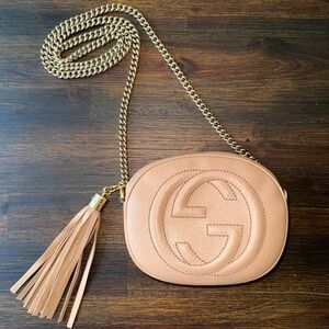 Gucci mini round soho disco bag
